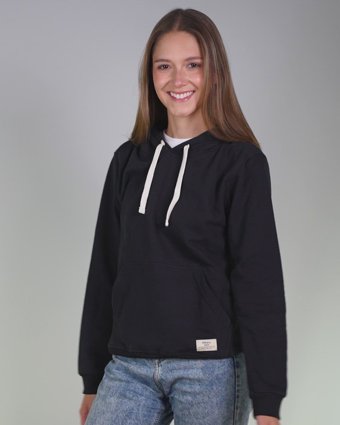 Hoodie negro unisex básico Domenica - vista frontal